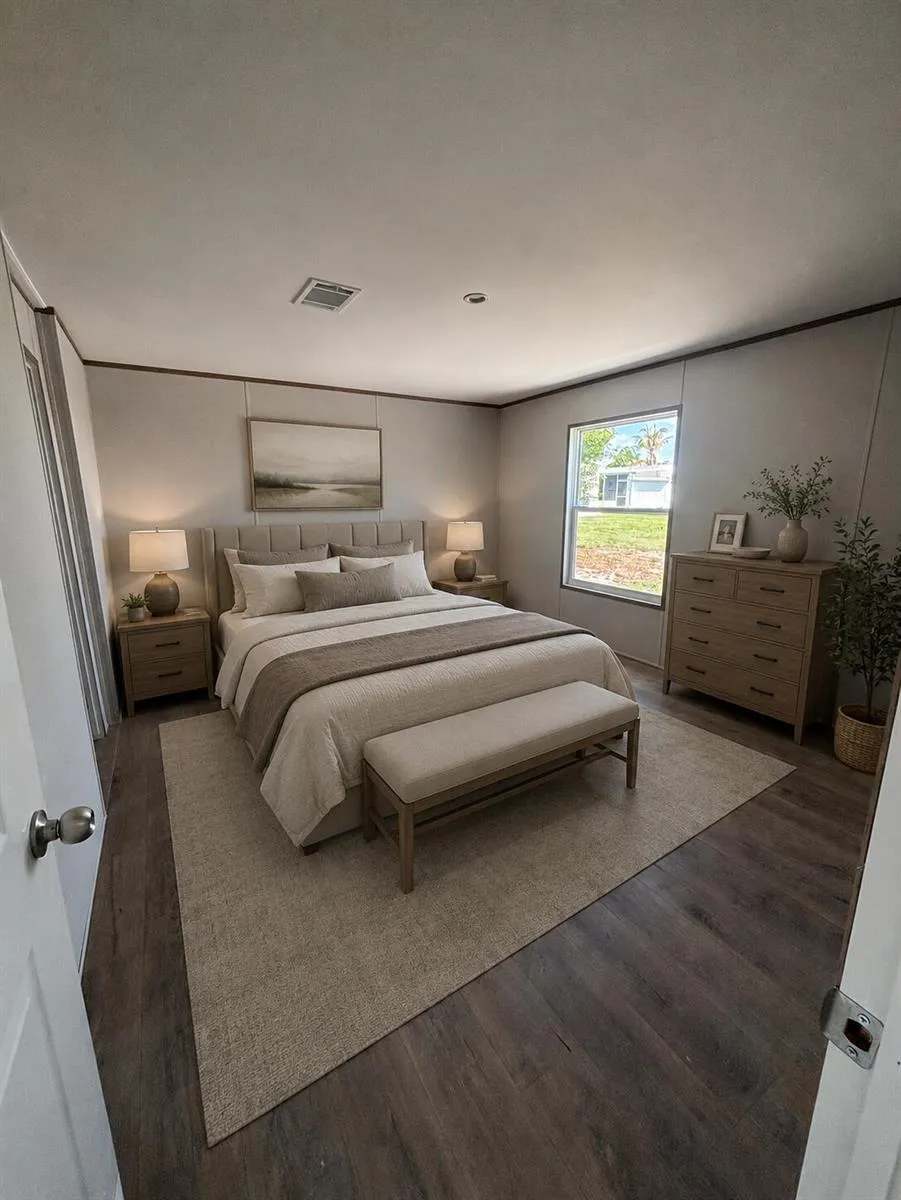 7480 SE EAGLE AVENUE Hobe Sound, FL 33455
