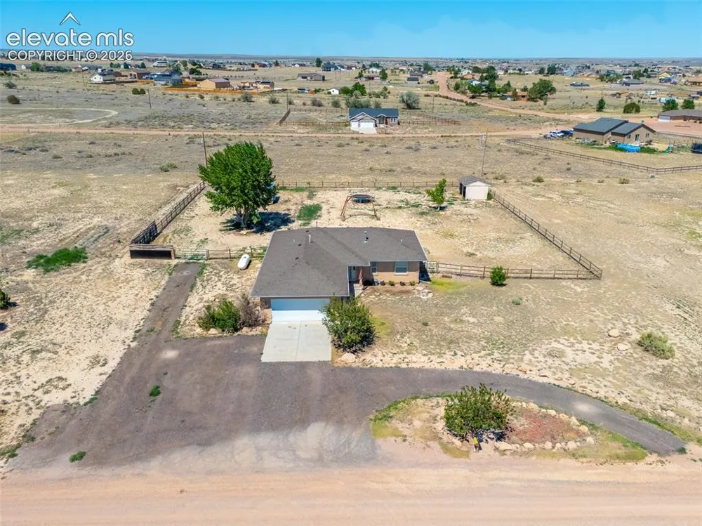 635 E Chaunsey Drive Pueblo West, CO 81007