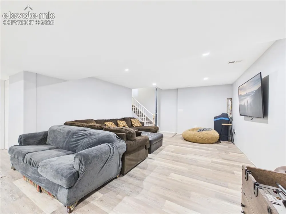 635 E Chaunsey Drive Pueblo West, CO 81007