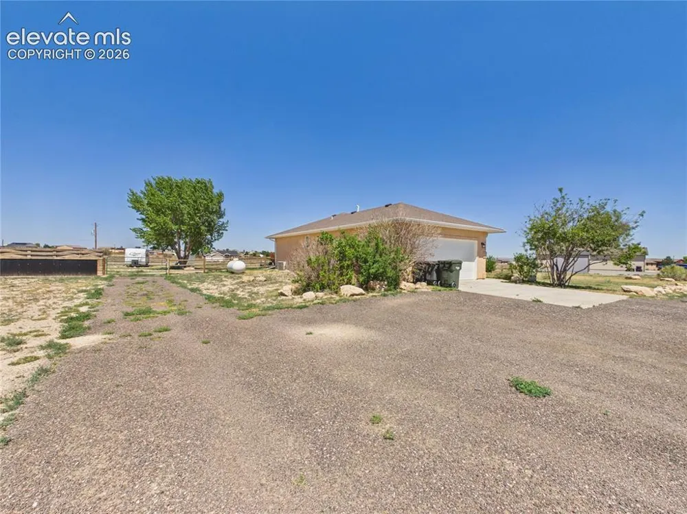 635 E Chaunsey Drive Pueblo West, CO 81007