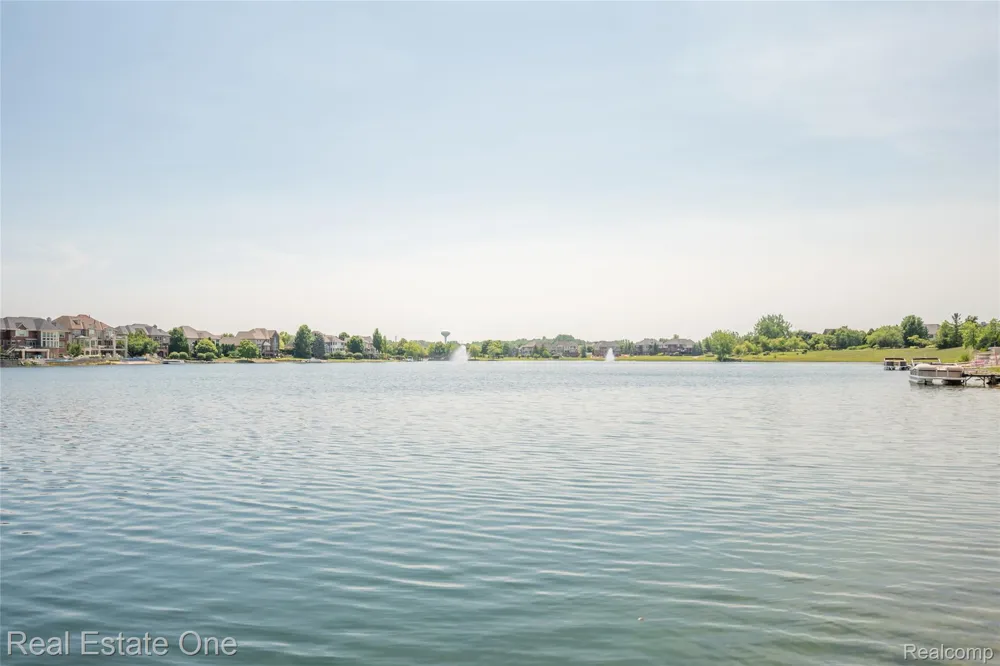 18218 Clairmont Circle E Northville Township, MI 48168