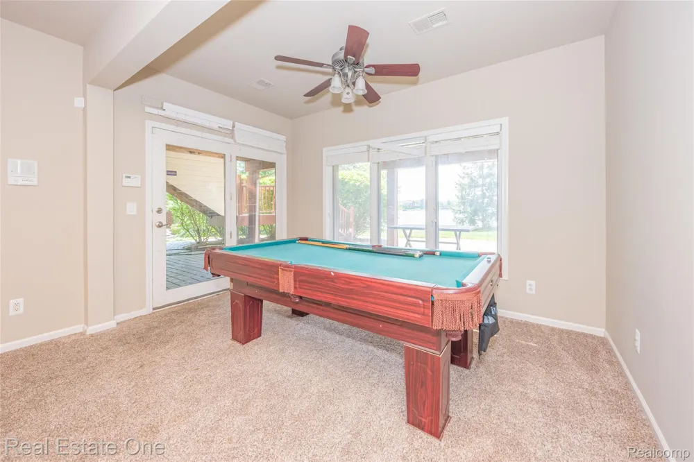 18218 Clairmont Circle E Northville Township, MI 48168