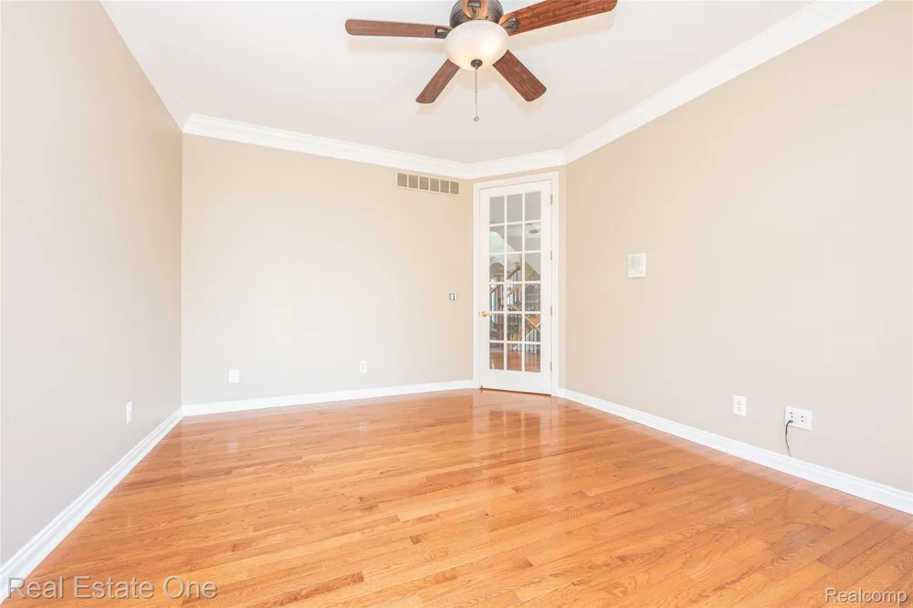 18218 Clairmont Circle E Northville Township, MI 48168