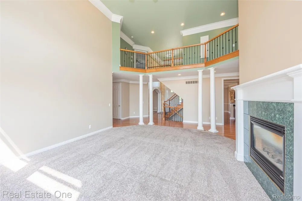 18218 Clairmont Circle E Northville Township, MI 48168