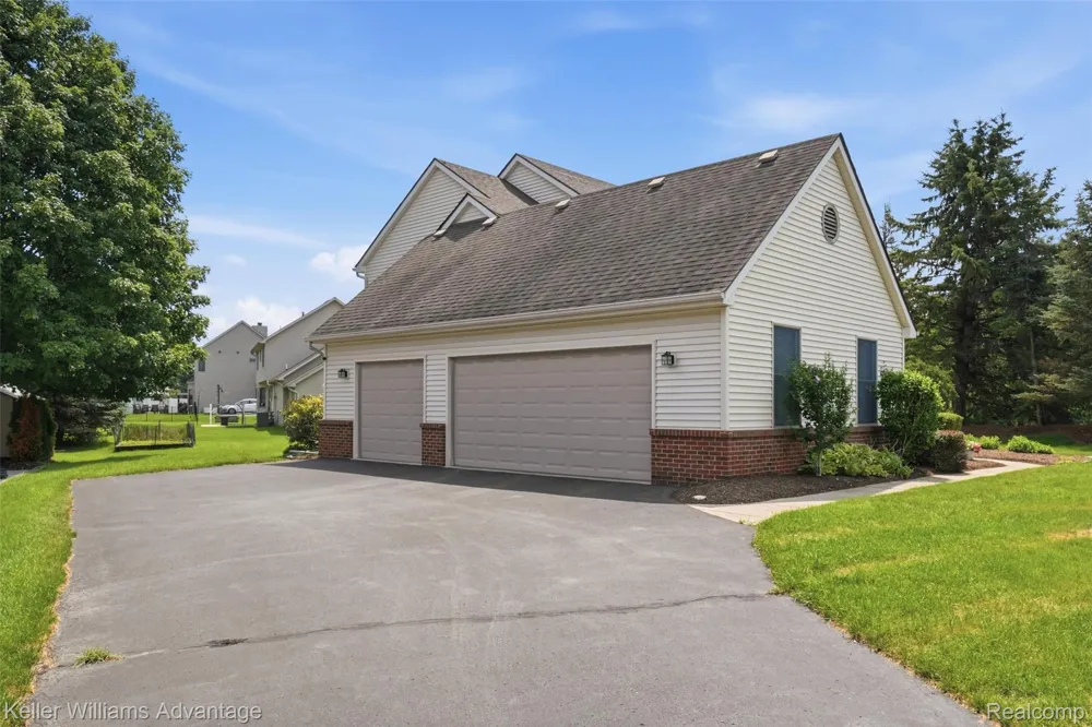 1480 Peppergrove Drive Brighton City, MI 48116