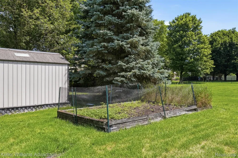 1480 Peppergrove Drive Brighton City, MI 48116