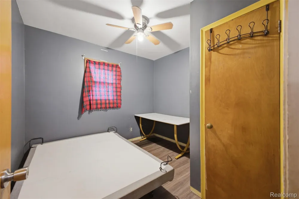 439 Cleveland Avenue Lincoln Park City, MI 48146