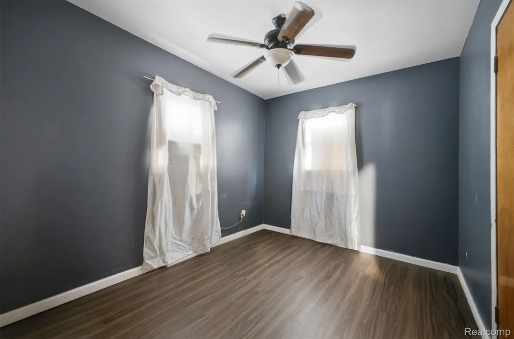 439 Cleveland Avenue Lincoln Park City, MI 48146