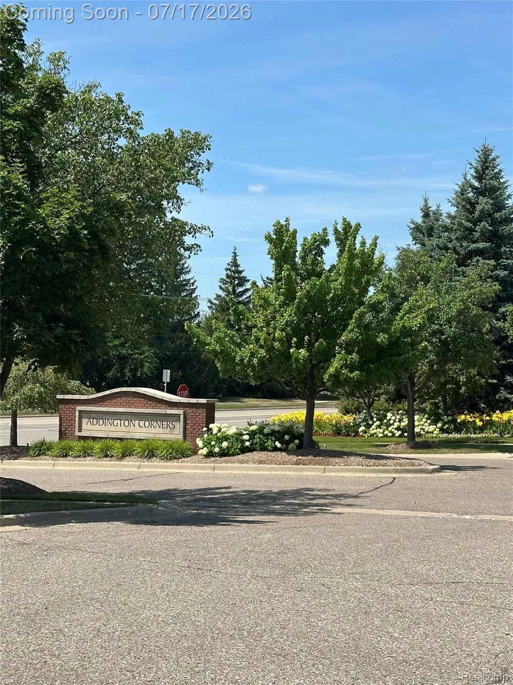 5210 Addington Drive Commerce Charter Township, MI 48390