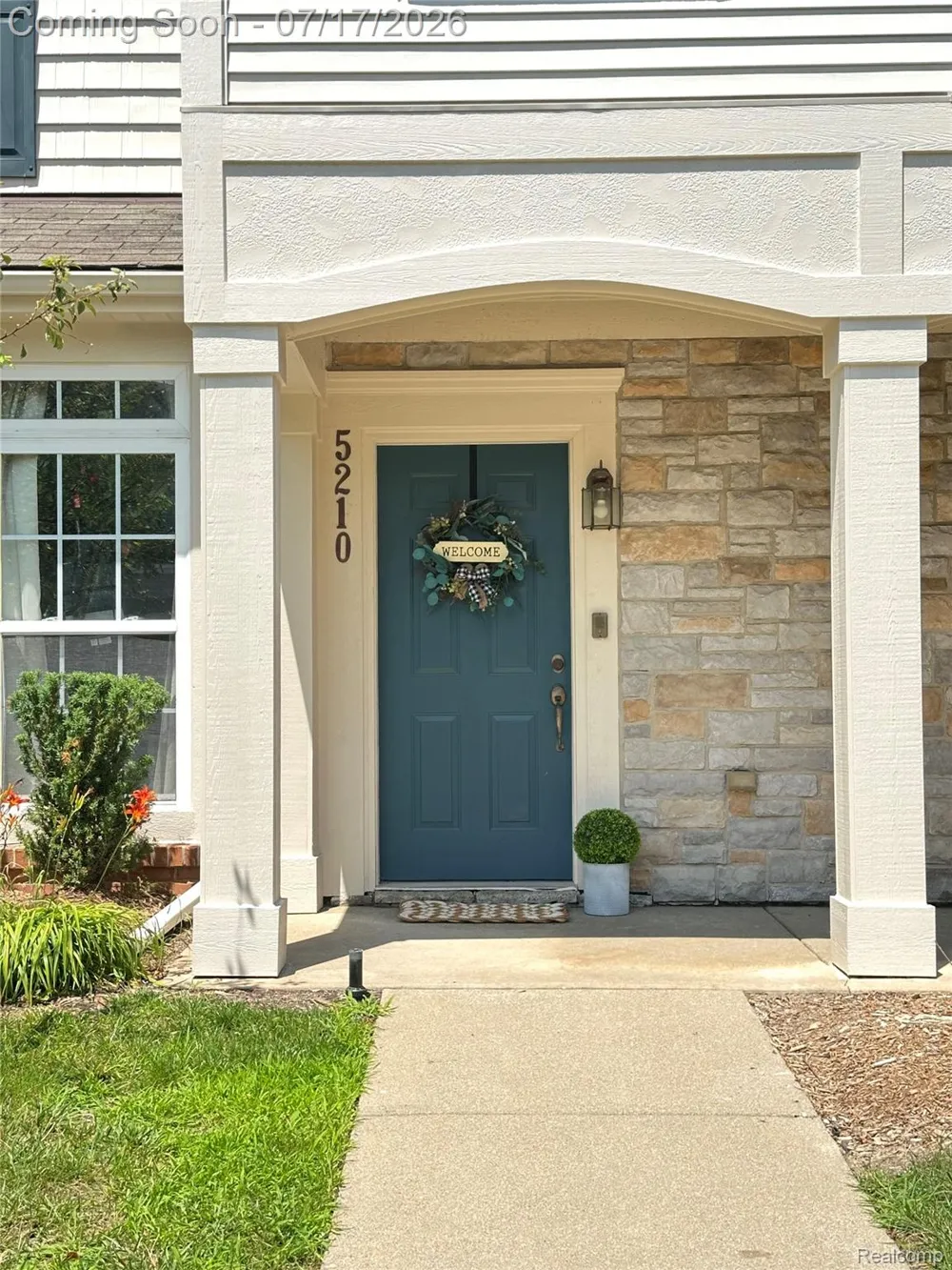 5210 Addington Drive Commerce Charter Township, MI 48390