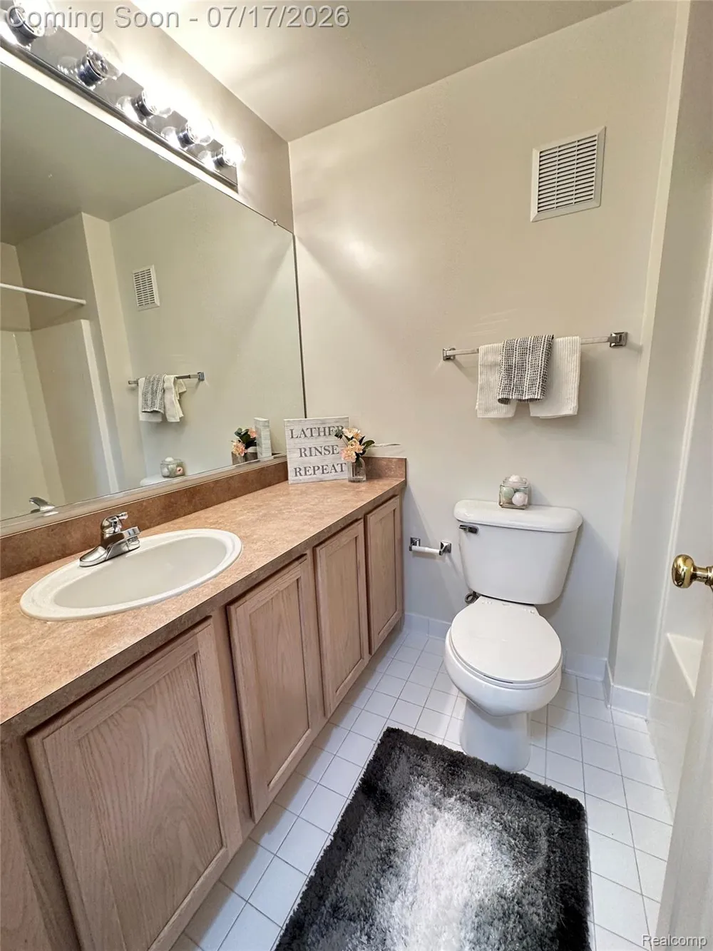 5210 Addington Drive Commerce Charter Township, MI 48390