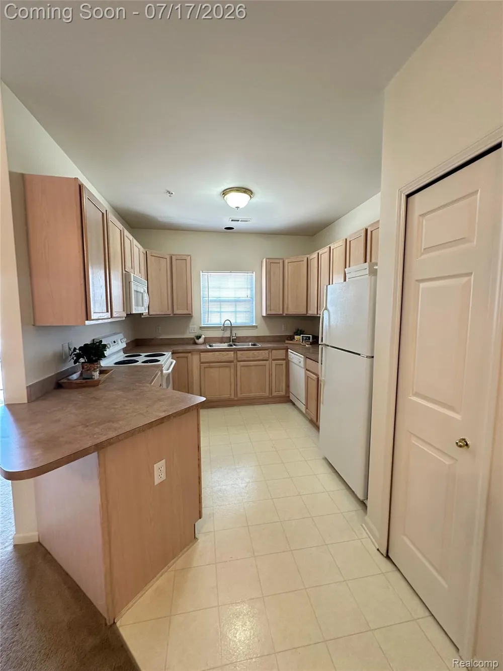 5210 Addington Drive Commerce Charter Township, MI 48390