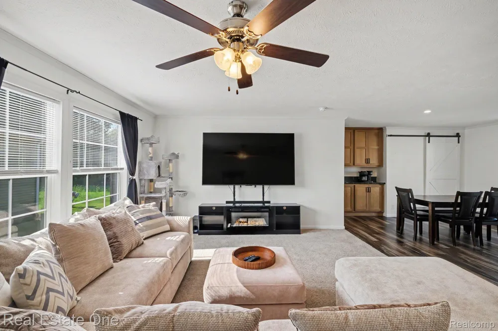 6548 Prince Blvd Tyrone Township, MI 48430
