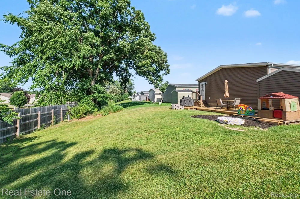 6548 Prince Blvd Tyrone Township, MI 48430