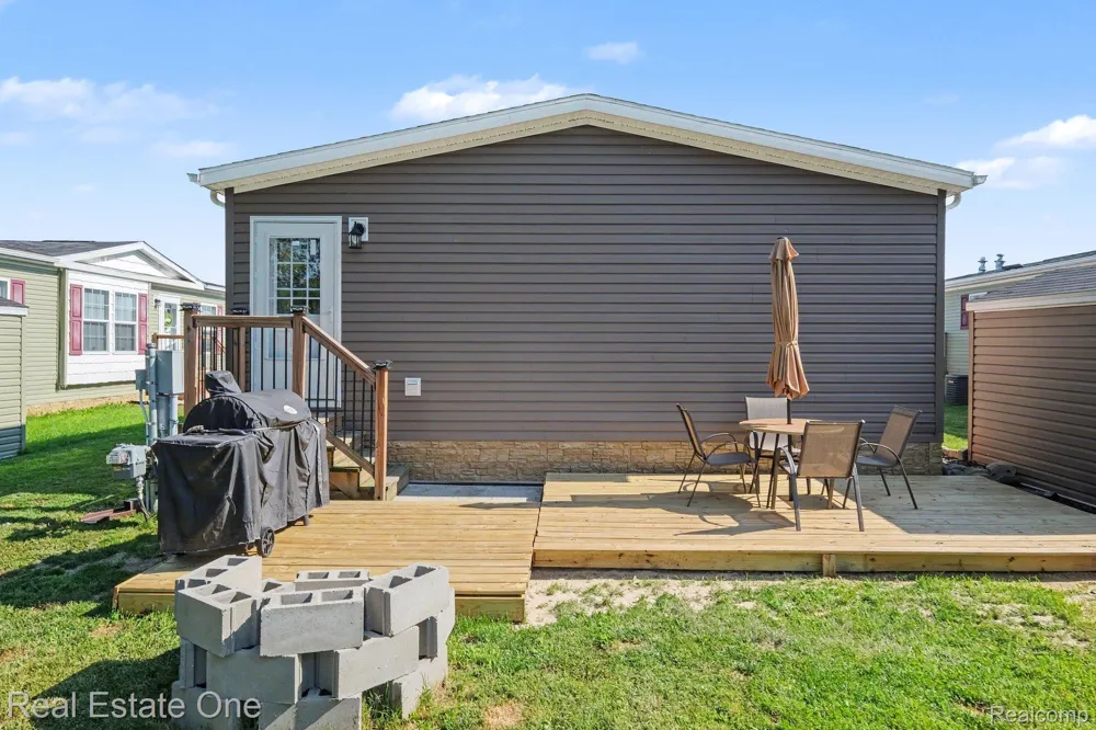 6548 Prince Blvd Tyrone Township, MI 48430