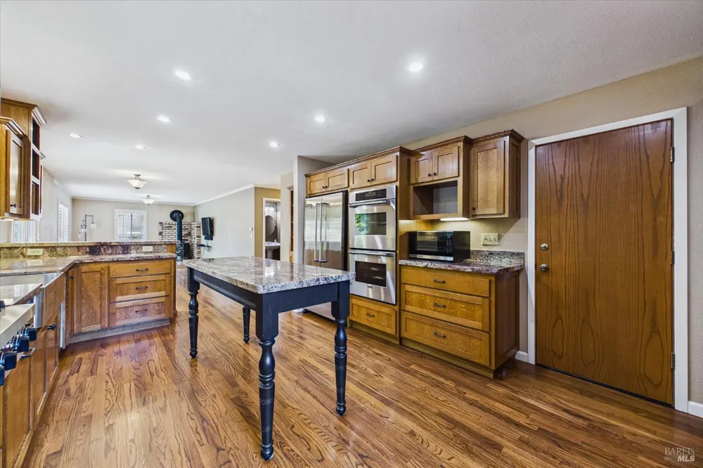 1550 Chabot Court Eureka, CA 95503