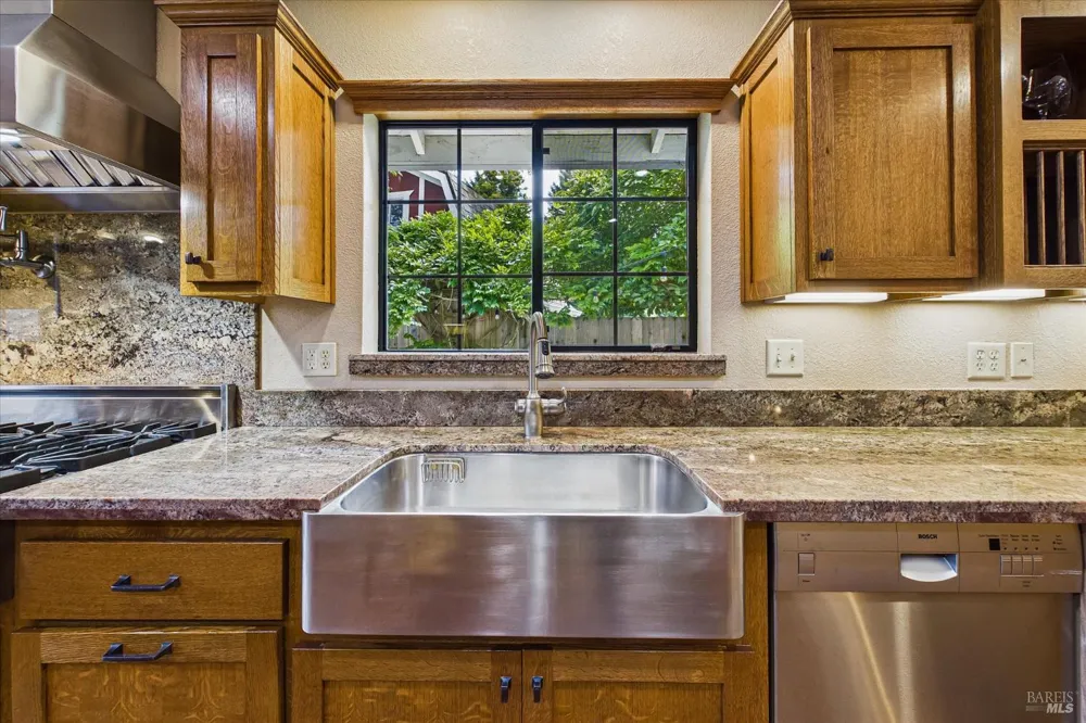 1550 Chabot Court Eureka, CA 95503