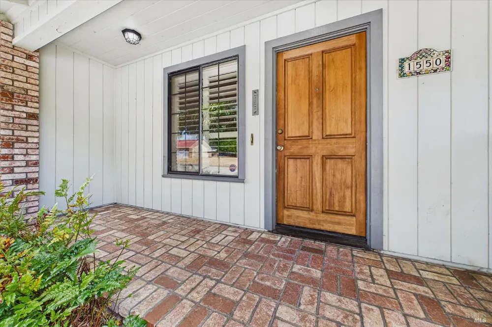 1550 Chabot Court Eureka, CA 95503
