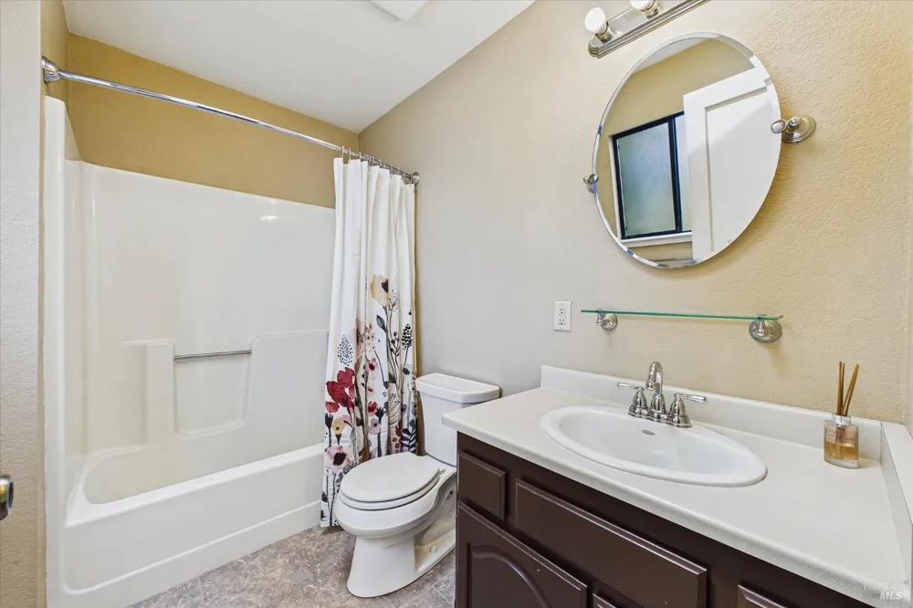 1550 Chabot Court Eureka, CA 95503