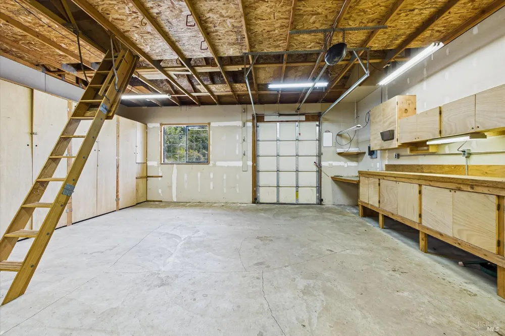 1550 Chabot Court Eureka, CA 95503