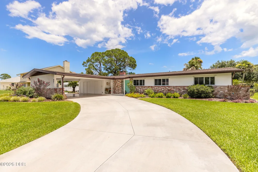 801 Fairway Drive New Smyrna Beach, FL 32168