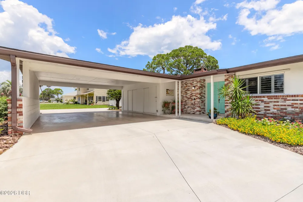 801 Fairway Drive New Smyrna Beach, FL 32168