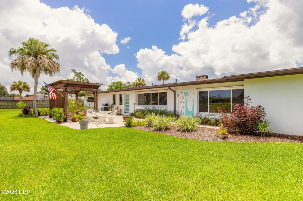 801 Fairway Drive New Smyrna Beach, FL 32168