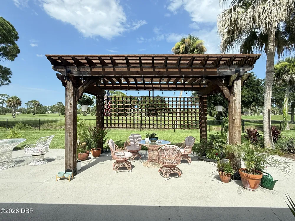 801 Fairway Drive New Smyrna Beach, FL 32168