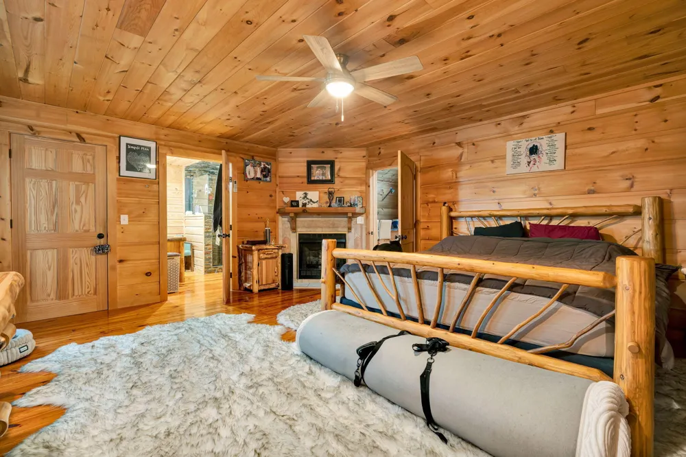 1751 County Road 50 Riceville, TN 37370