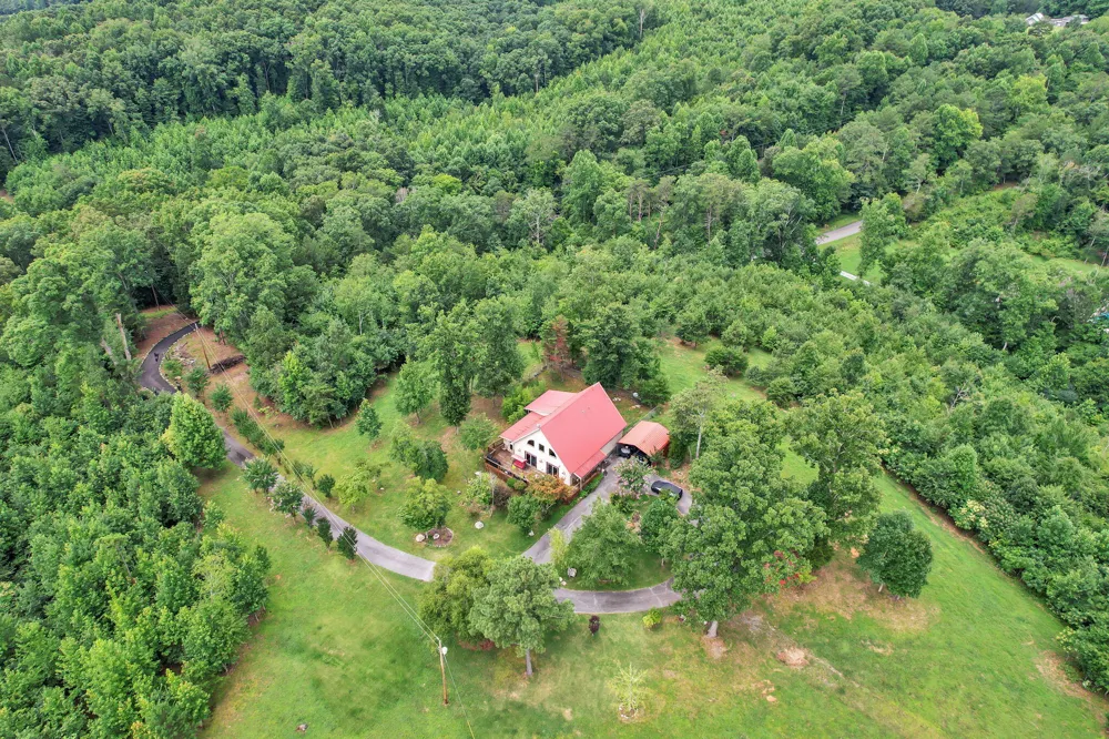 1751 County Road 50 Riceville, TN 37370