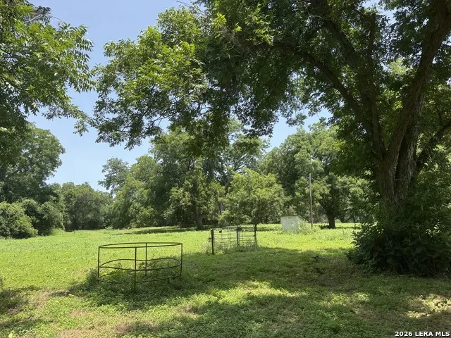 00 B & B Road Seguin, TX 78155