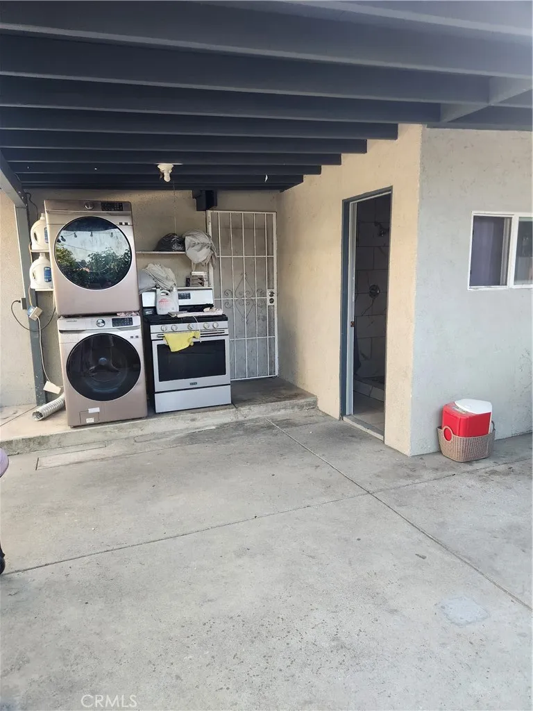 960 Stichman La Puente, CA 91746