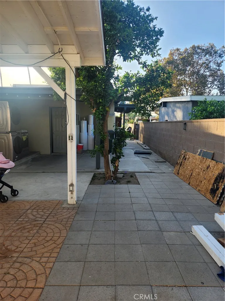 960 Stichman La Puente, CA 91746