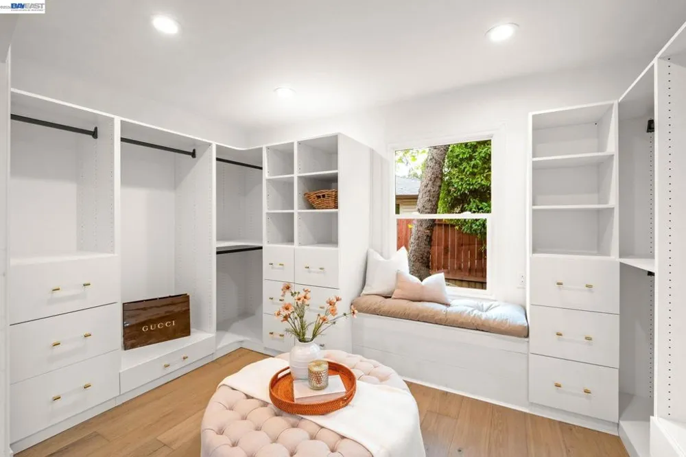11 Rudgear Dr Walnut Creek, CA 94596