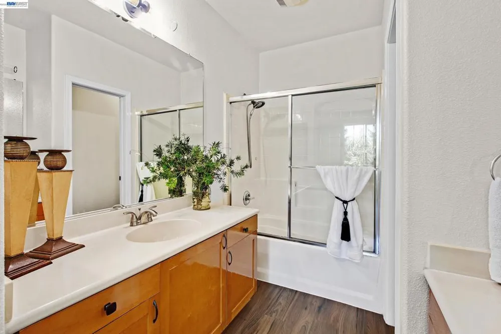 341 Imagination Pl Milpitas, CA 95035