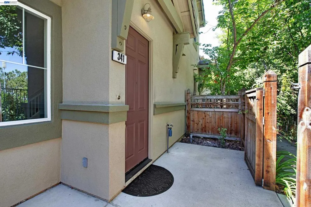 341 Imagination Pl Milpitas, CA 95035