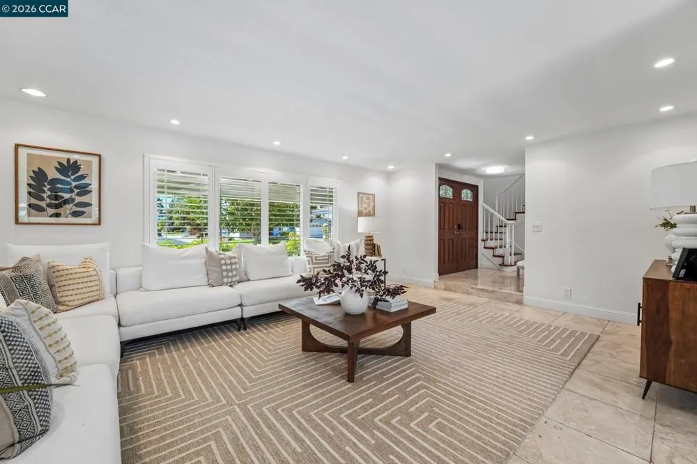 6740 Via San Blas Pleasanton, CA 94566