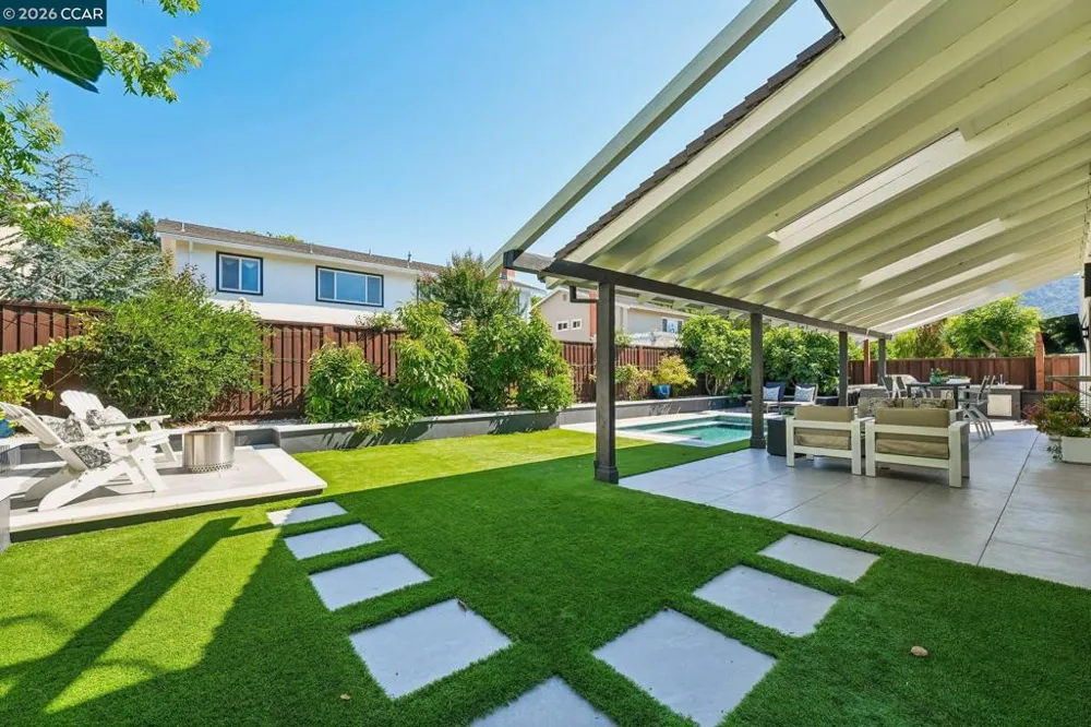 6740 Via San Blas Pleasanton, CA 94566