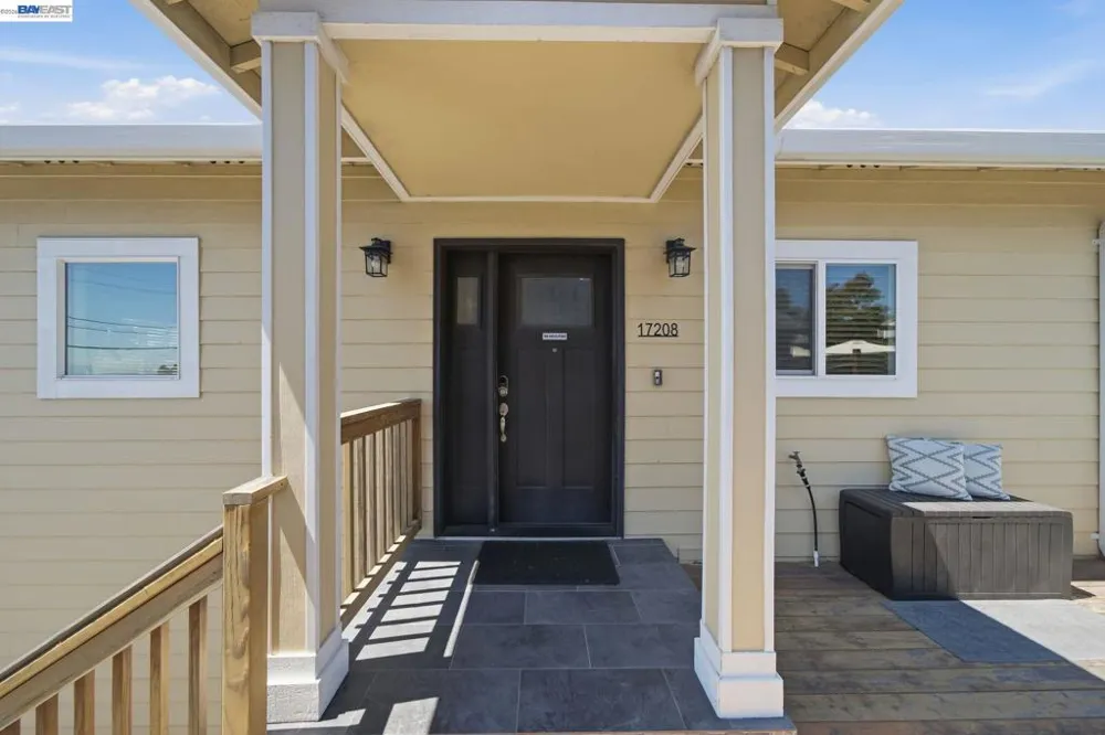17208 President Dr Castro Valley, CA 94546