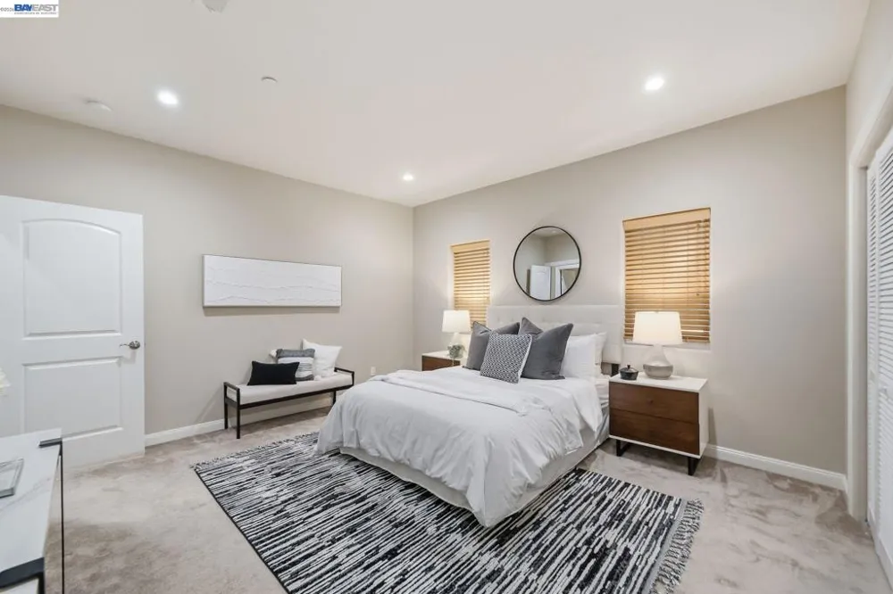 17208 President Dr Castro Valley, CA 94546