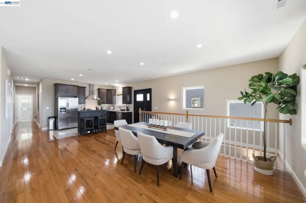 17208 President Dr Castro Valley, CA 94546