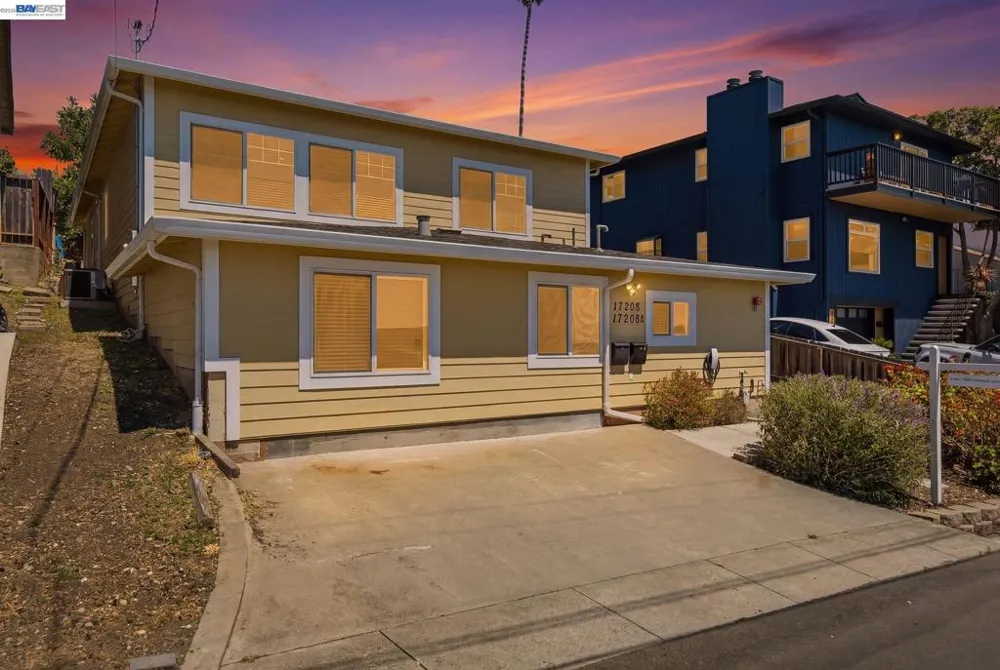 17208 President Dr Castro Valley, CA 94546