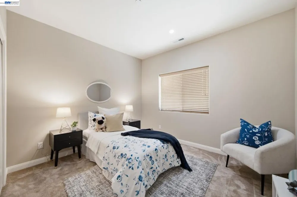 17208 President Dr Castro Valley, CA 94546