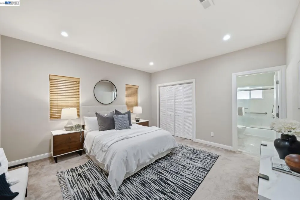 17208 President Dr Castro Valley, CA 94546