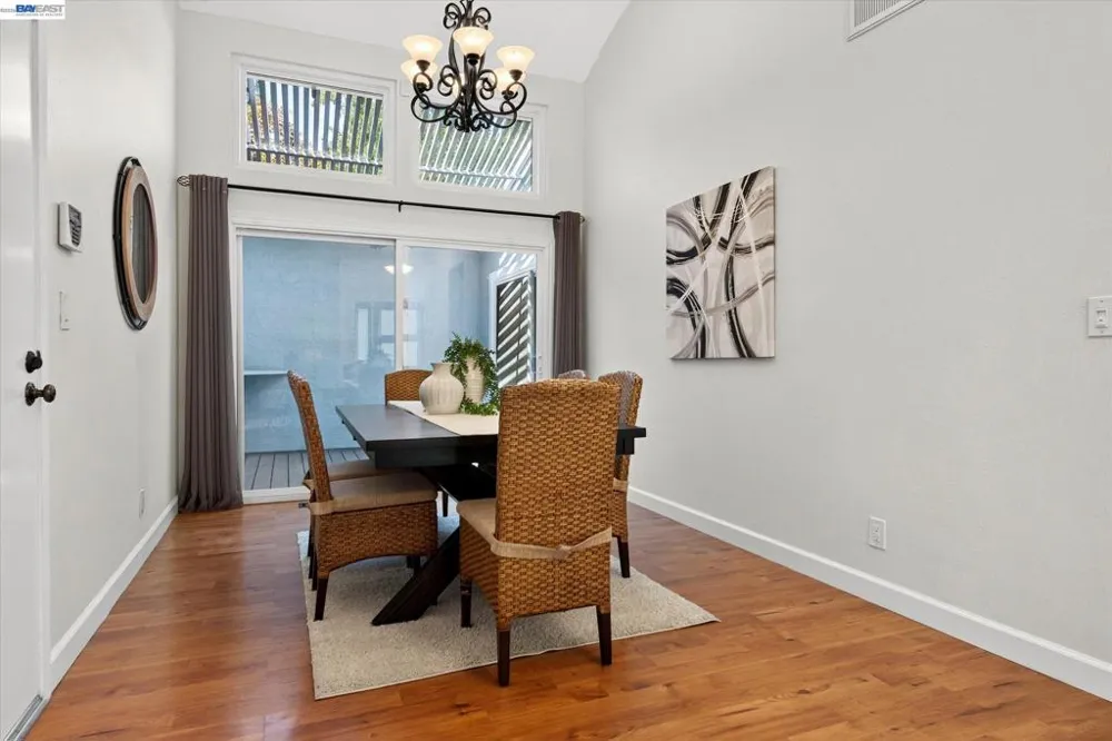 22 Jib Ct Pleasant Hill, CA 94523