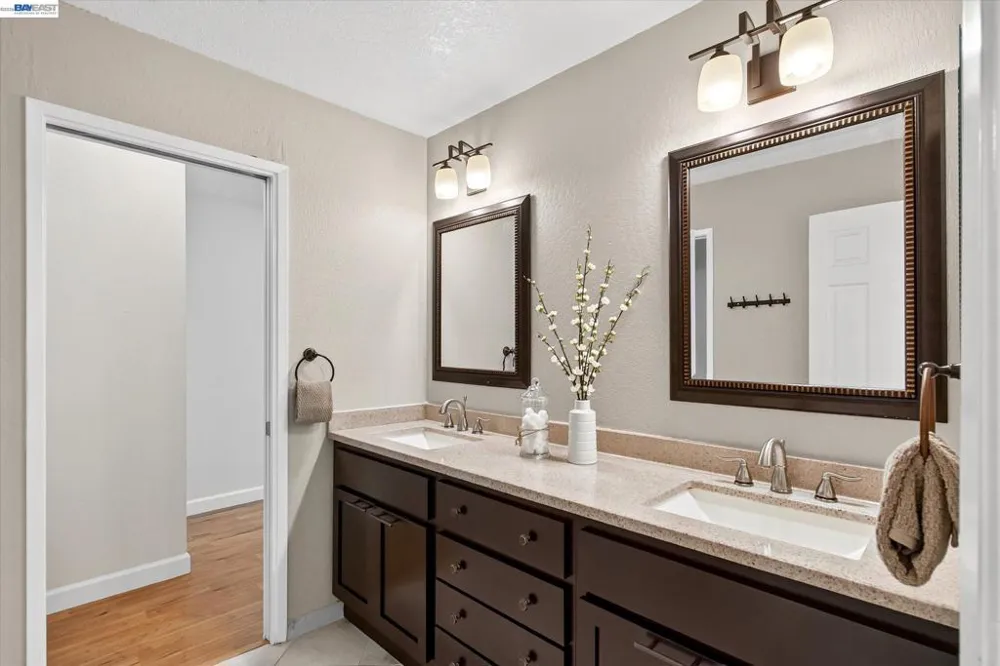 22 Jib Ct Pleasant Hill, CA 94523