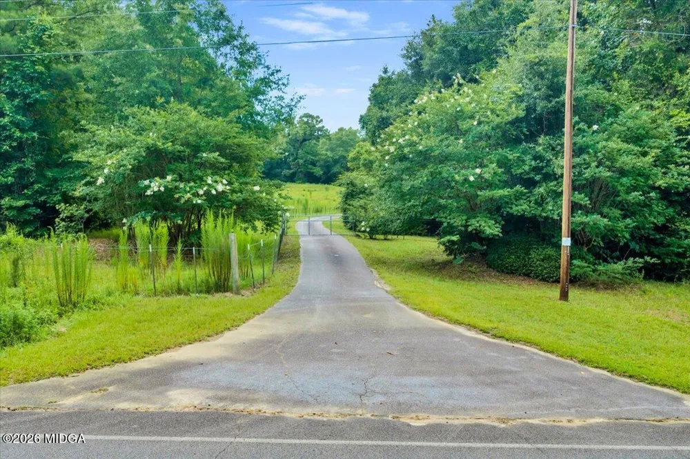 1060 Cooks Mill Road Oglethorpe, GA 31068