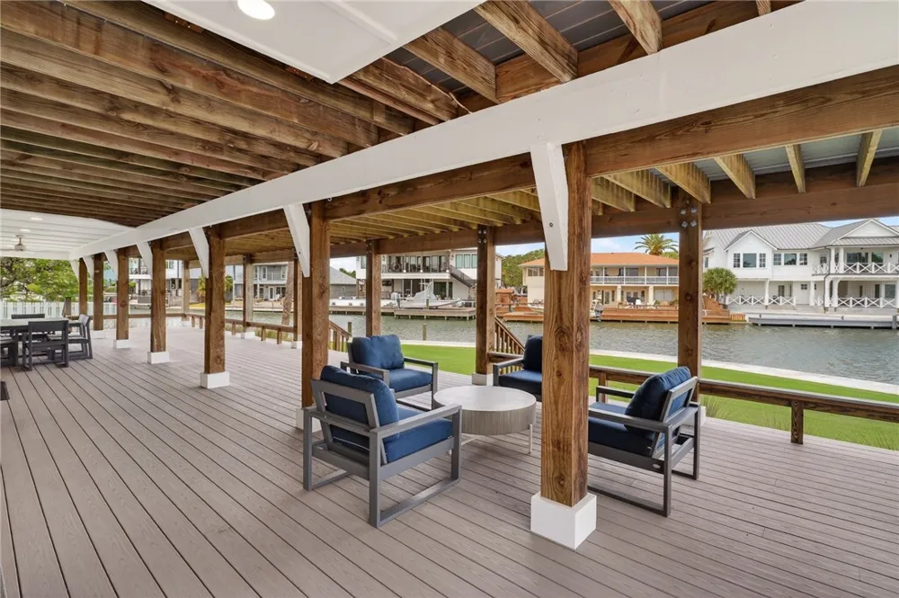 29 Whooping Crane Rockport, TX 78382