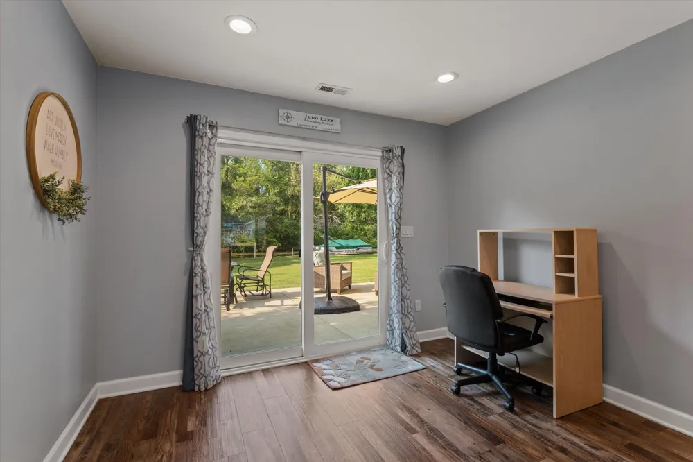 21684 Channel Parkway Edwardsburg, MI 49112