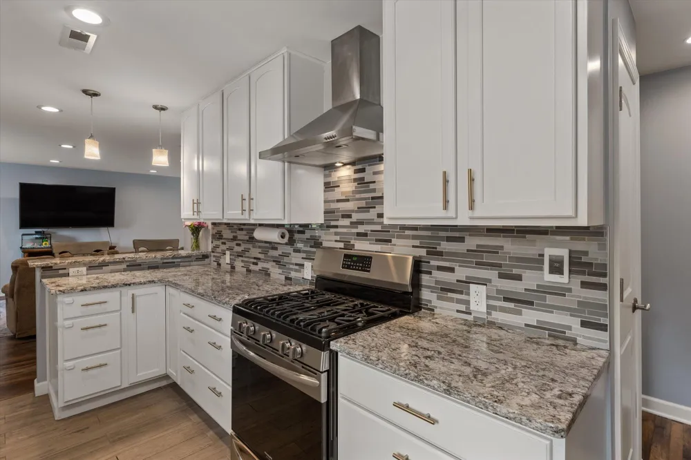 21684 Channel Parkway Edwardsburg, MI 49112